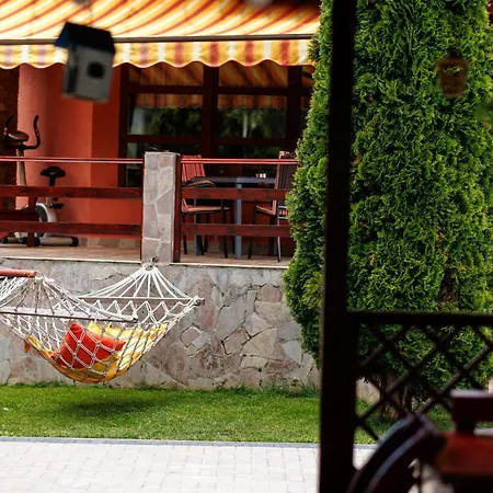 Pensiunea Tanita Gazde/Camere de închiriat Bran (Brasov)